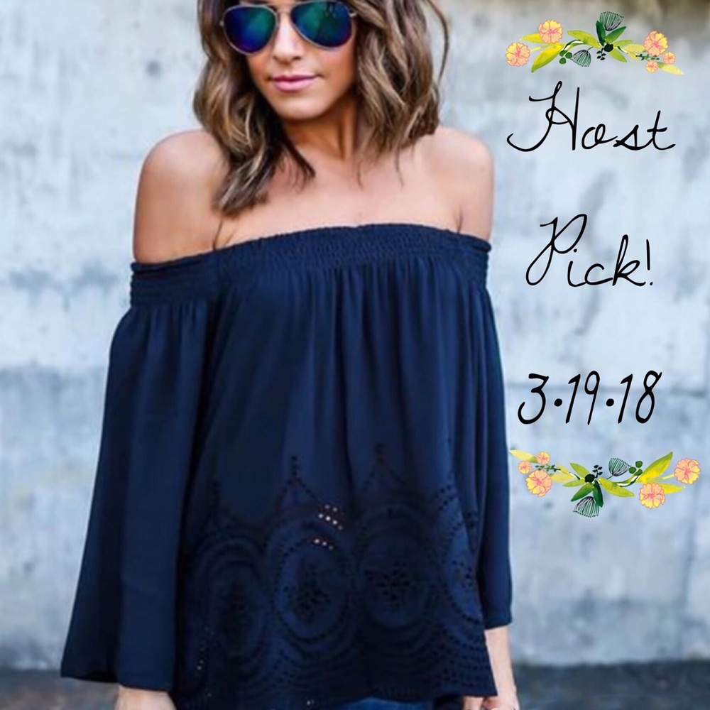 🇺🇸4th🇺🇸✨HP✨Off-Shoulder Navy Top